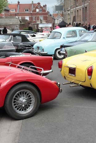 rassemblement voiture ancienne amiens